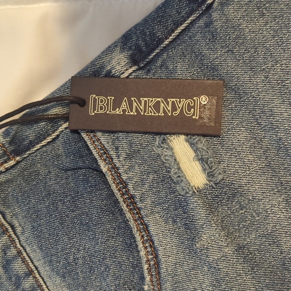 NWT Vintage high rise short - Picture 4 of 10